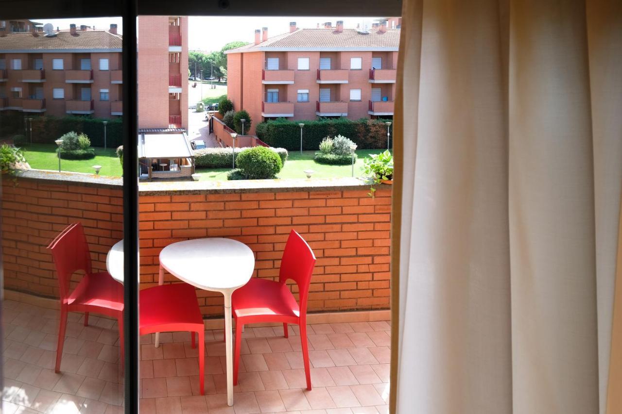 Residence I Triangoli Casal Palocco Exterior foto