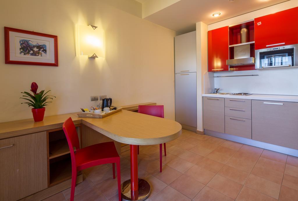 Residence I Triangoli Casal Palocco Habitación foto